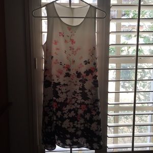 Soft dress with shell inside